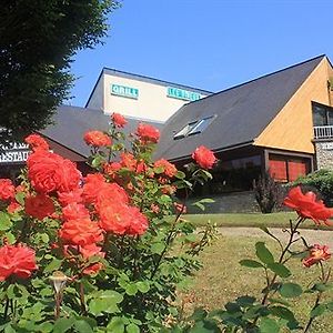 Logis Les Dineux Village